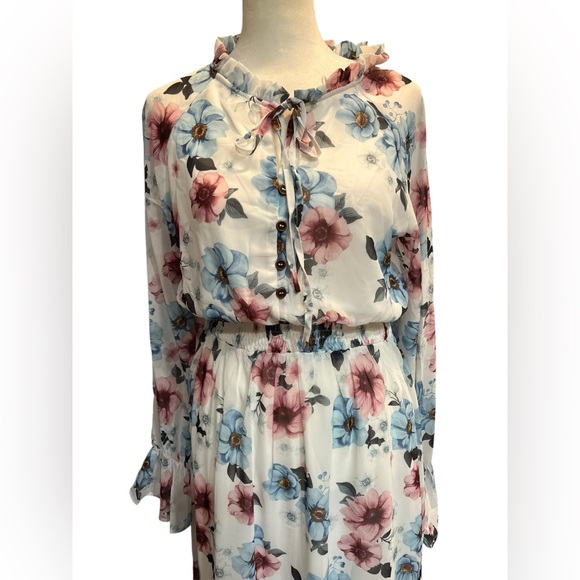 NWT Sunny Spirit Floral Boho Midi Dress - Size Small - Picture 3 of 12